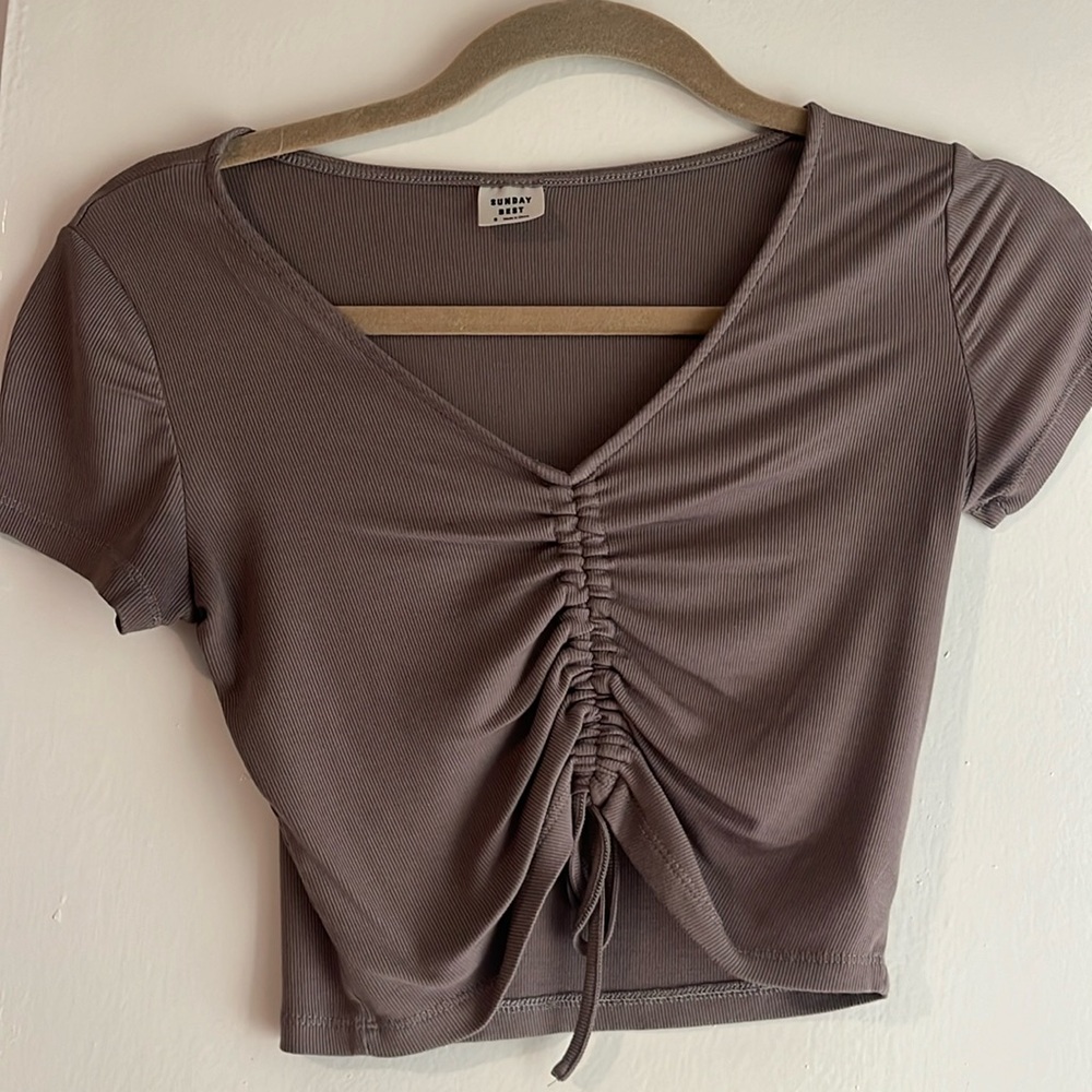 Aritzia scrunch top